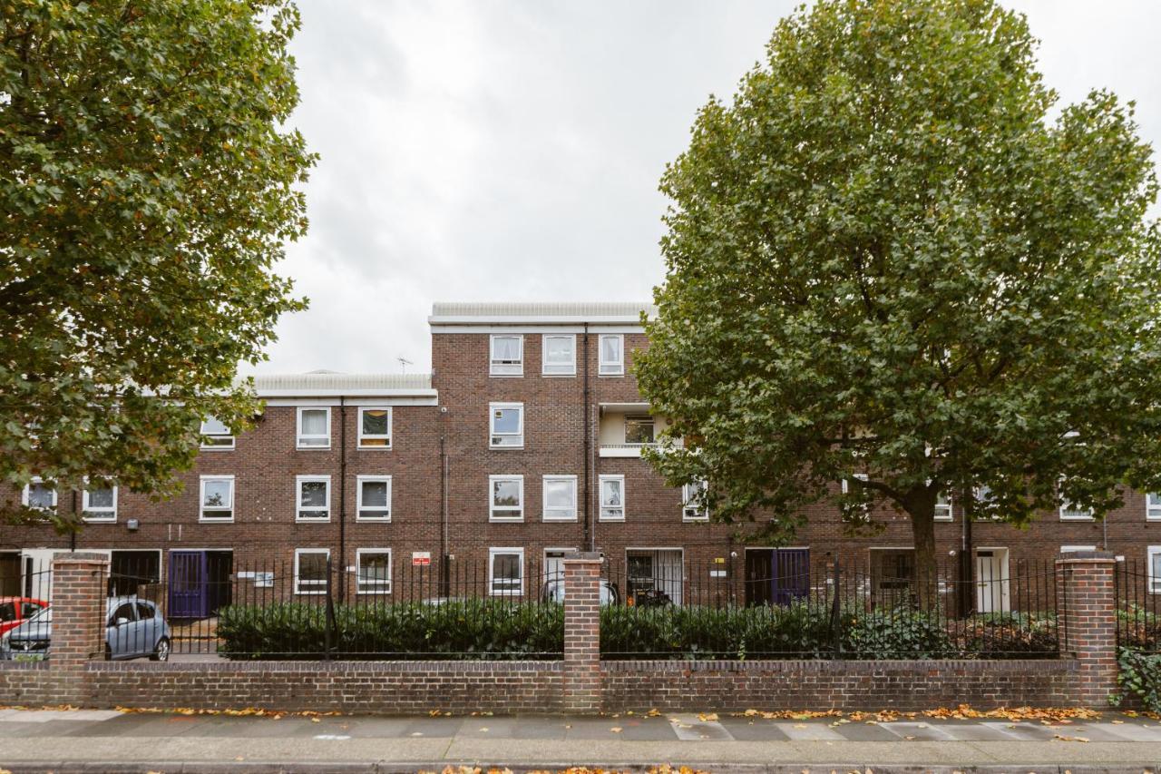 Langdon Park Dlr Beds To Stay 런던 외부 사진